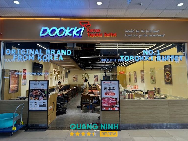 Dookki Vin + Uông Bí