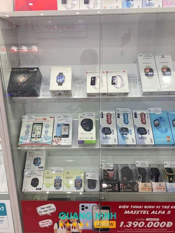 Khu vực trưng bày tại Viettel Store Lideco