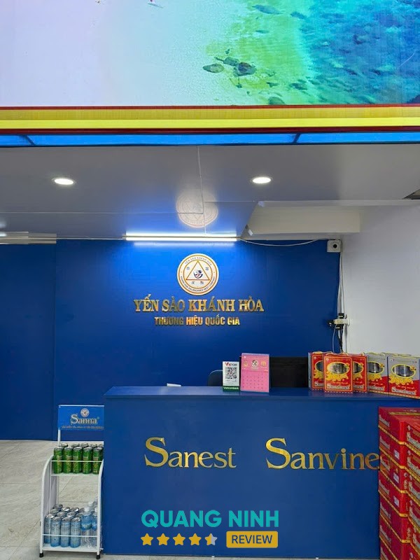 Không gian Showroom Yến Sào Khánh Hoà