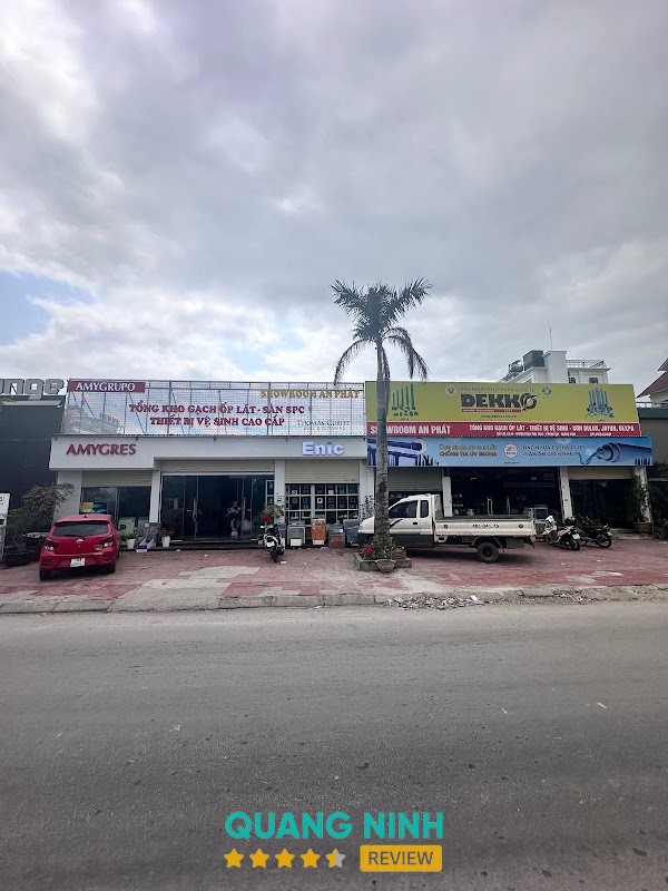 Showroom gạch ốp lát thiết bị vệ sinh An Phát Quảng Ninh