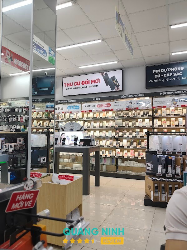 Không gian CellphoneS Quảng Ninh