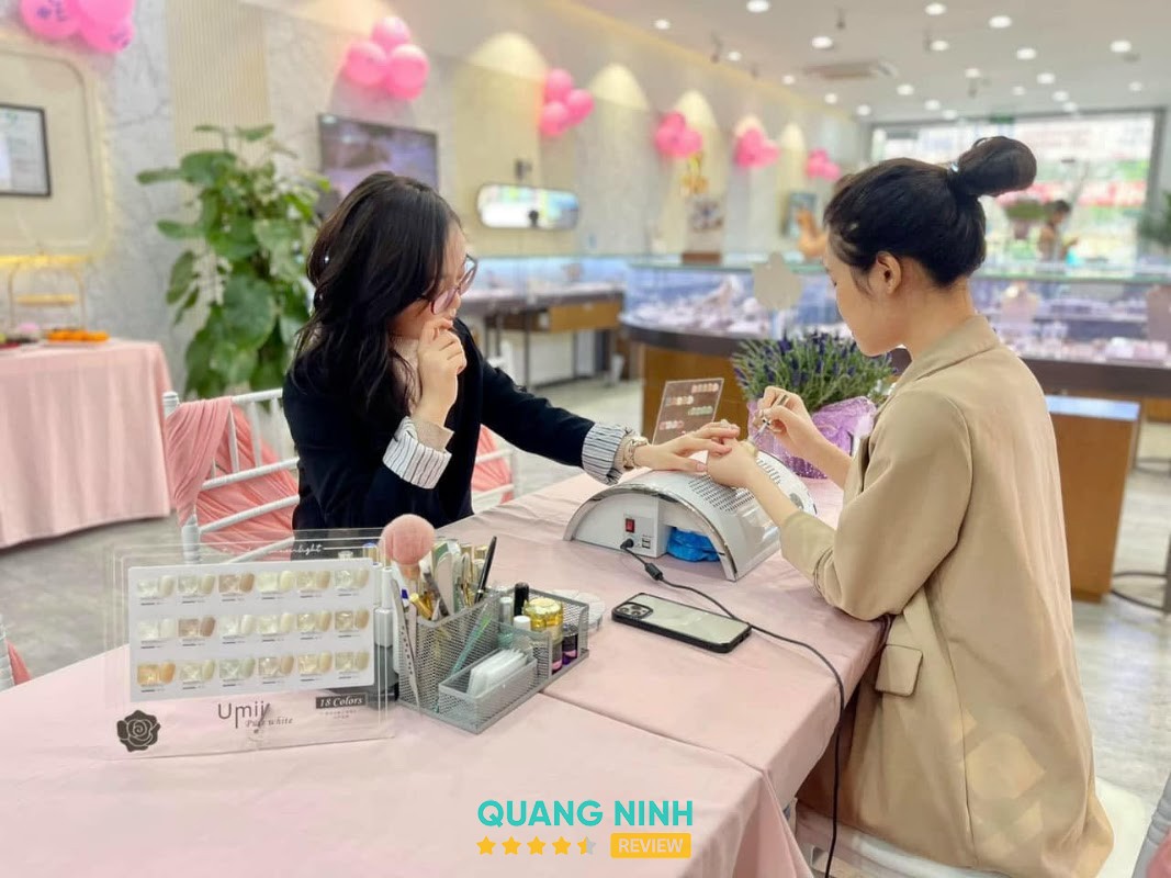 PNJ 245 Trần Phú Cẩm Phả hình ảnh 3