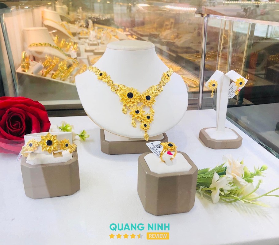 Trung tâm Vàng Bạc Trang Sức DOJI hình ảnh 3