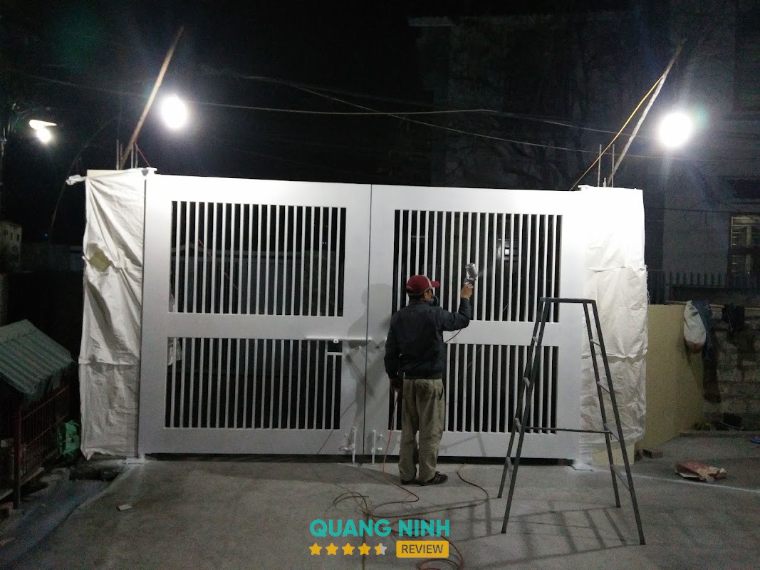 Cửa Hàng Điện Nước - Thiết Bị Vệ Sinh Cửa Ông Quảng Ninh