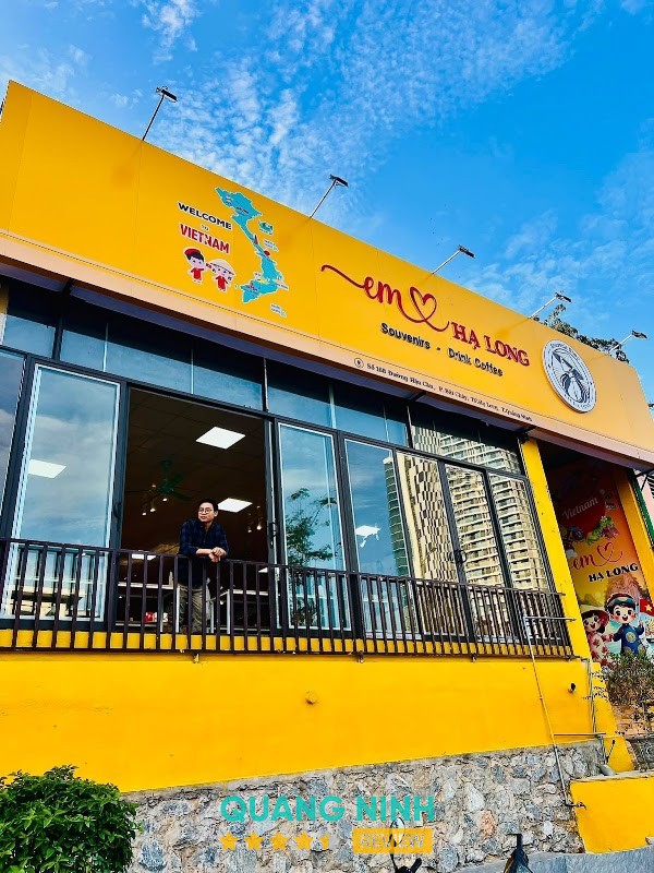 Em Hạ Long Coffee & MiniMart Bãi Cháy