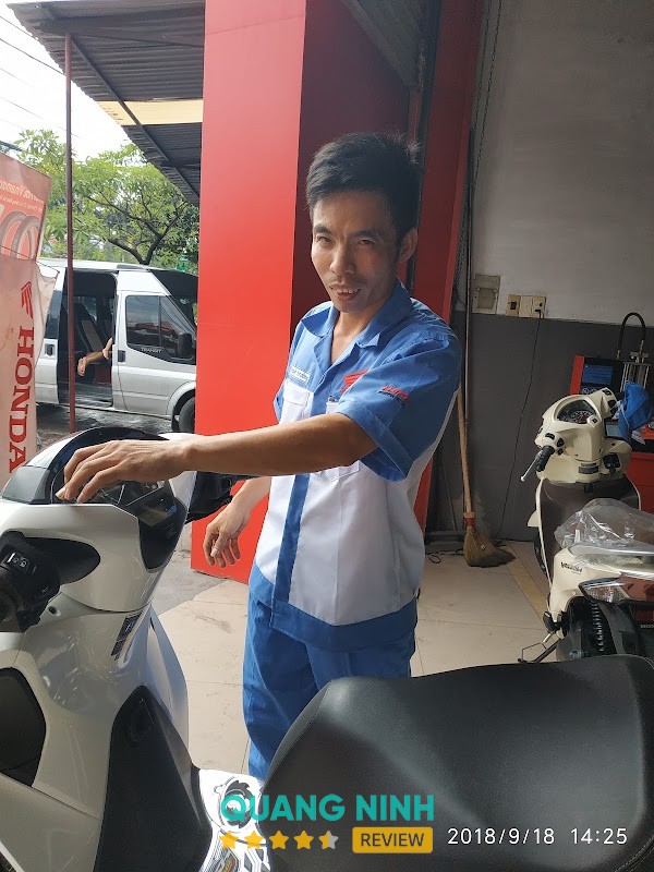 Các mẫu xe tại Vinamotor Đông Triều