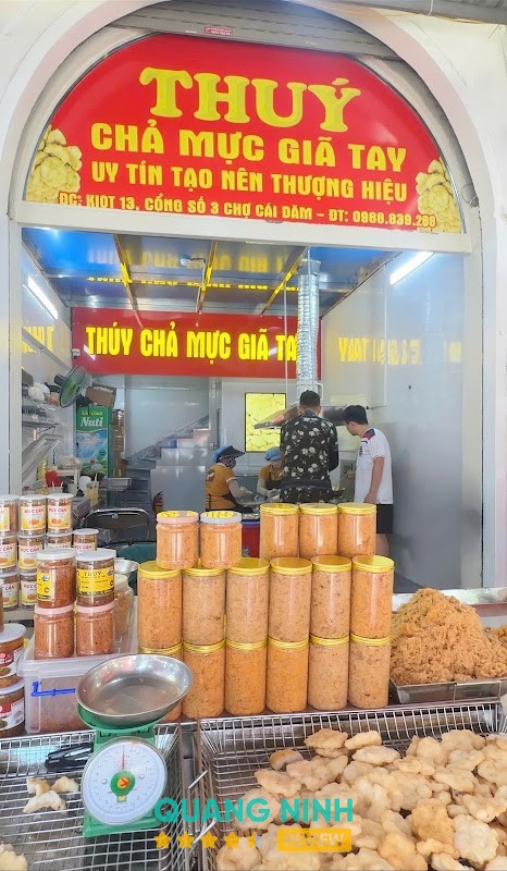 Thuý chả mực giã tay - Đặc sản Hạ Long – hình ảnh 1