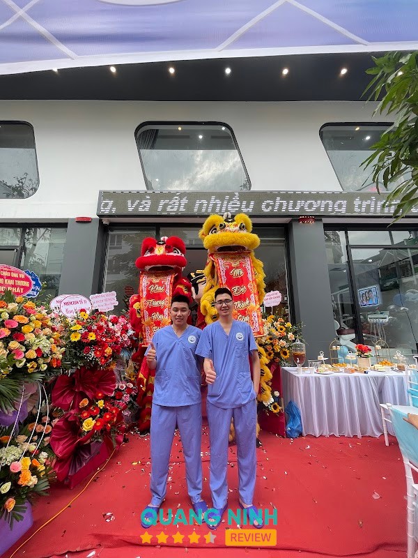 NHA KHOA THẨM MỸ HẠ LONG 1 Bãi Cháy