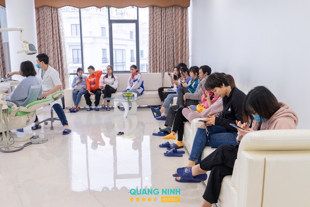 Trang thiết bị Nha khoa Quốc tế Móng Cái