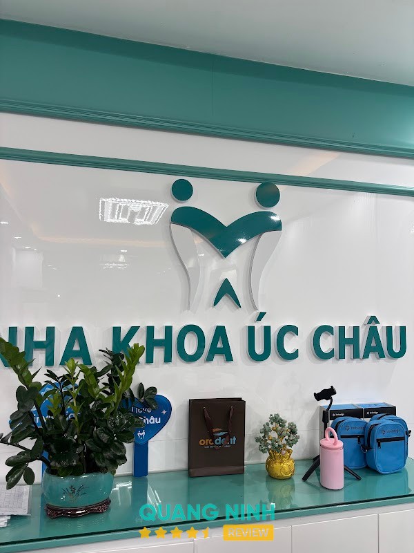 Nha Khoa Úc Châu Uông Bí Quảng Ninh - khám răng trẻ em