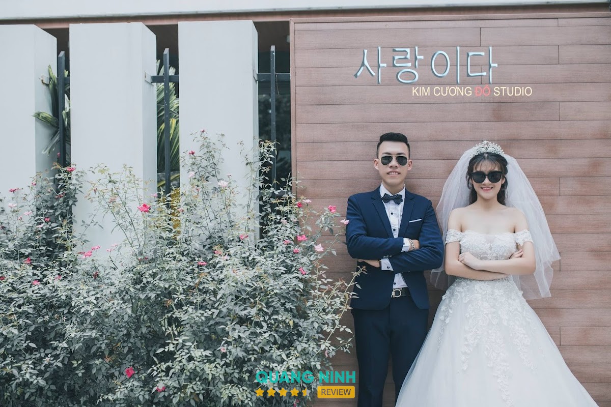 Chụp Ảnh Cưới Kim Cương Đỏ Studio – hình ảnh 3