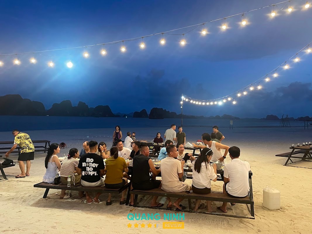 Chợ đêm Sonasea Vân Đồn – hình ảnh 2