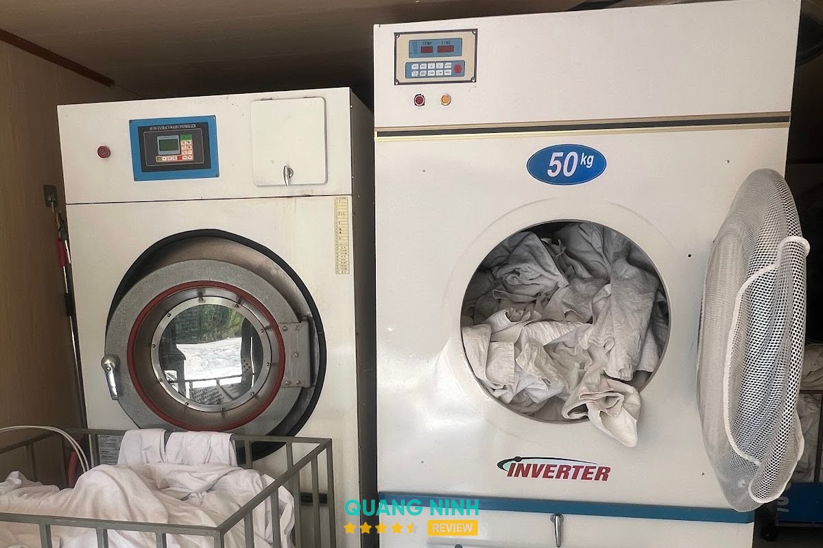 Dịch Vụ Giặt Là tại 881 Cái Lân, Bãi Cháy