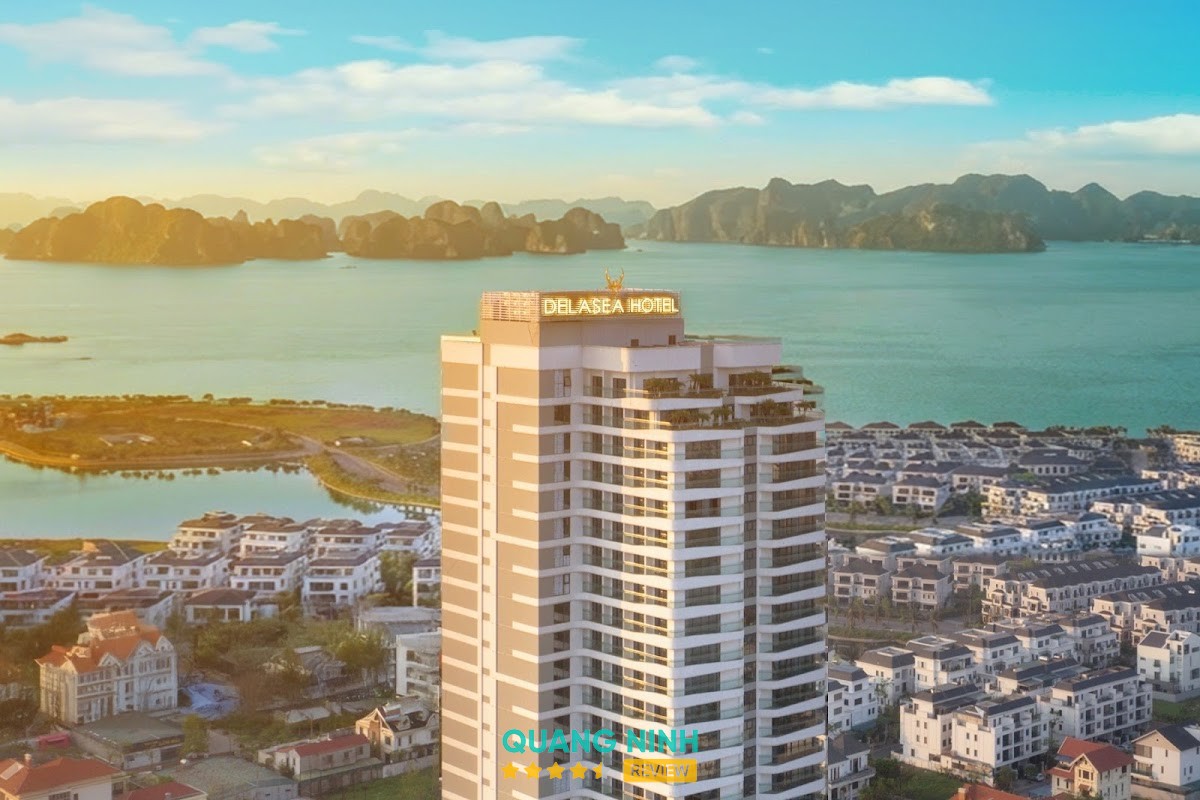 DeLaSea Ha Long Hotel - Modern Bayview Escape Bãi Cháy