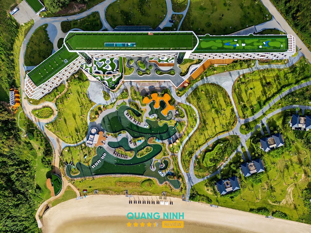 Khách sạn Angsana Quảng Ninh
