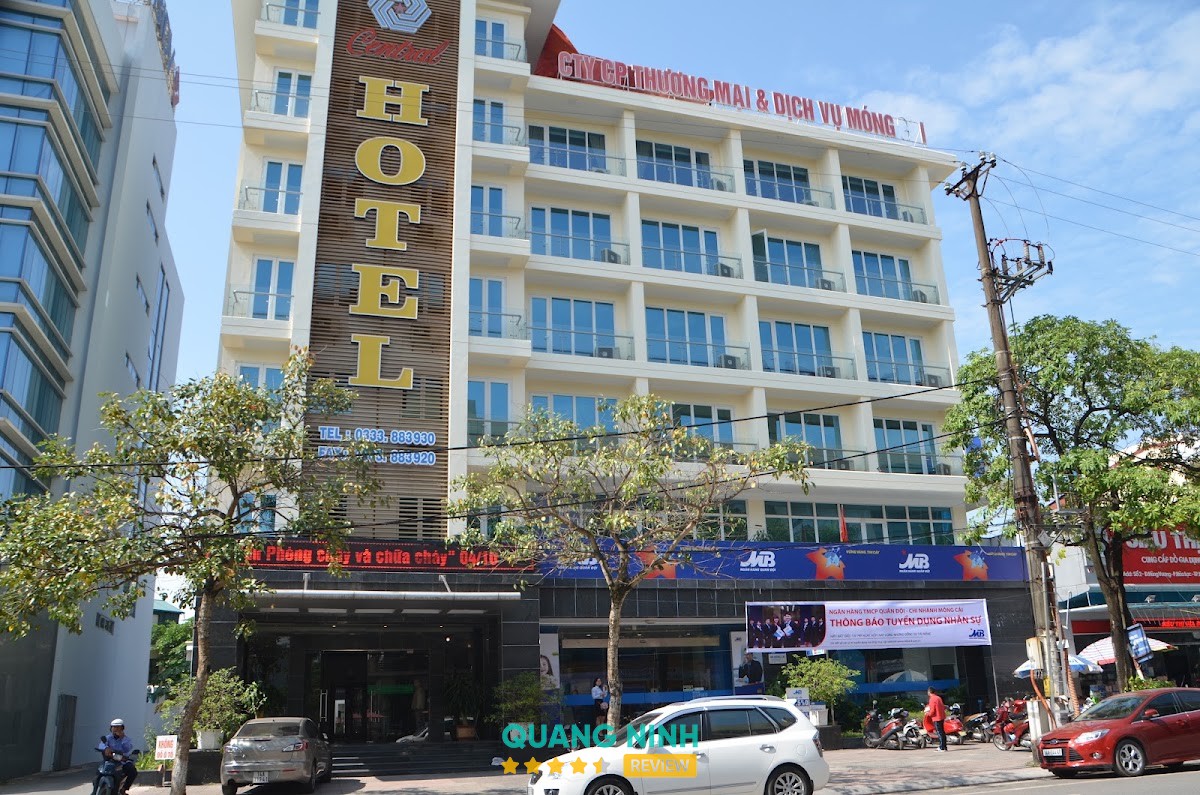 Khách sạn Central ở Móng Cái