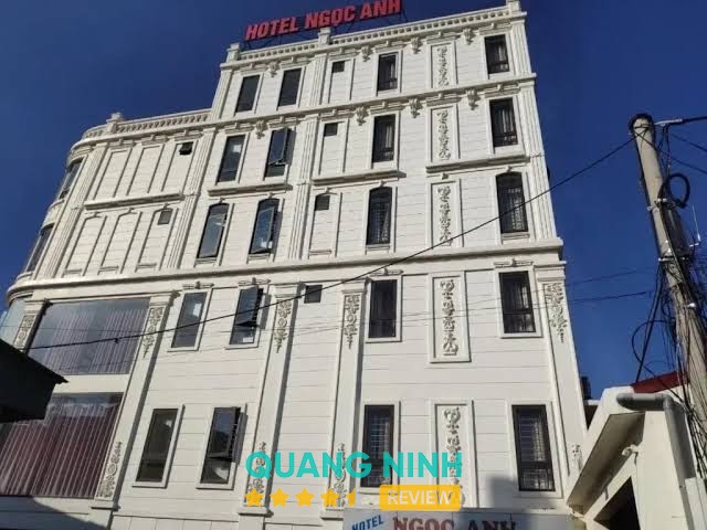 Hotel Ngọc Anh Vân Đồn
