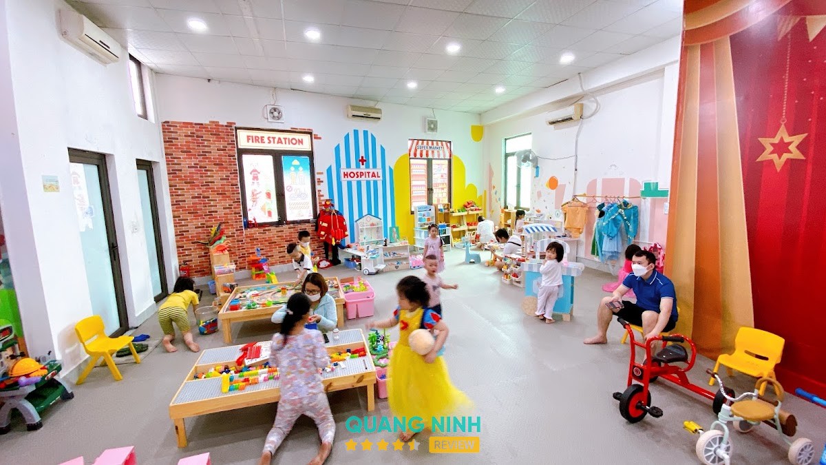 Mon City Khu Vui Chơi Trẻ Em Hà Lầm