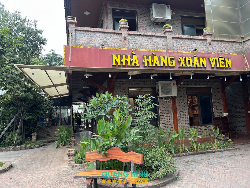 Nhà hàng Xuân Viên có phòng riêng ở Mạo Khê