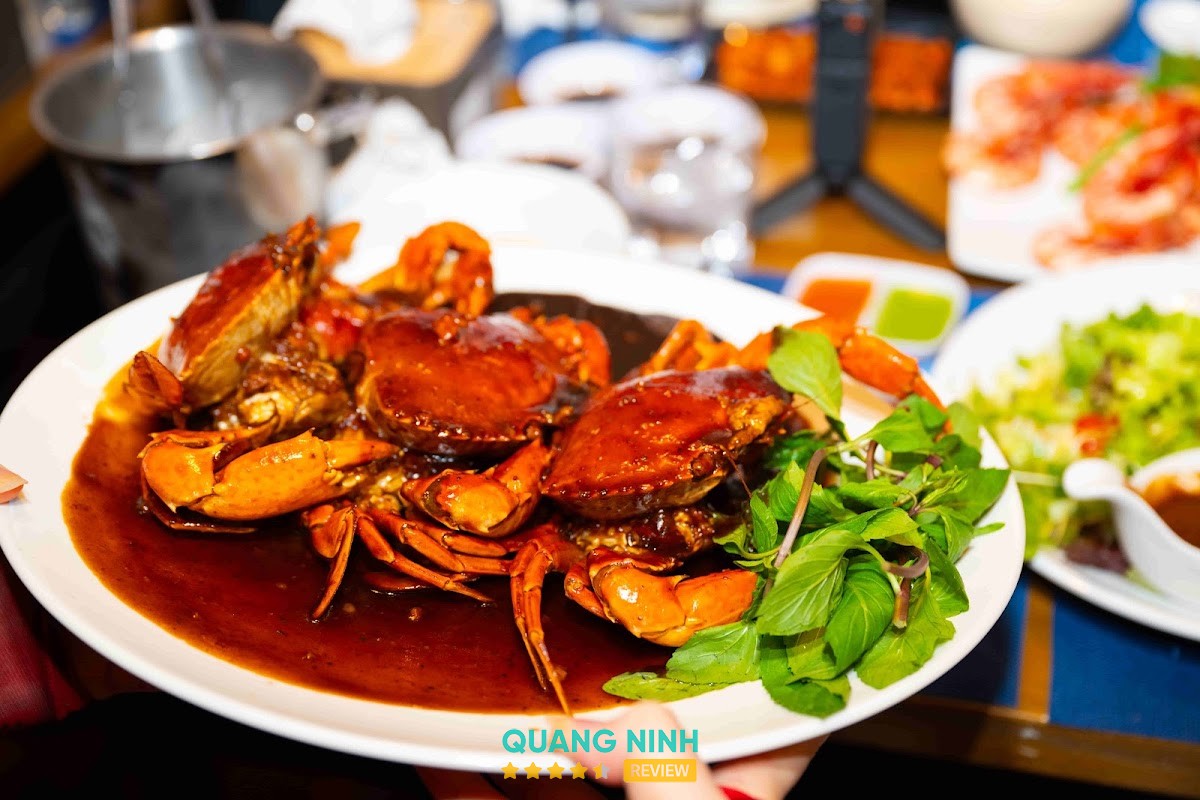 Vựa Hải Sản Bãi Cháy – món ăn và phòng riêng