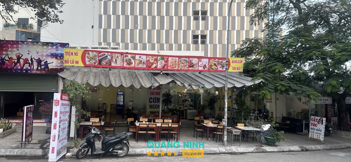 Tiệm Mỳ Hồ Lô 88 tại Tuần Châu