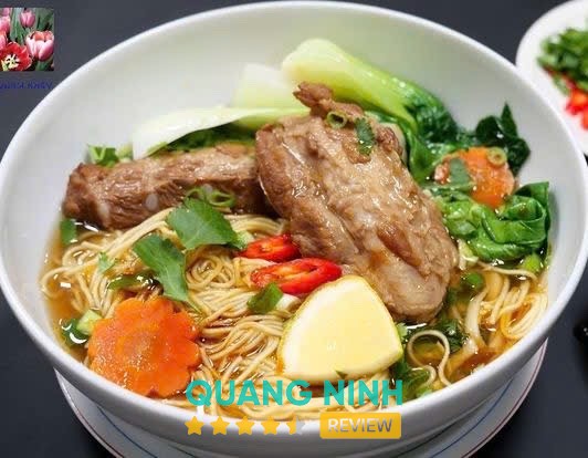 Món mì tại Tiệm Mỳ Hồ Lô 88