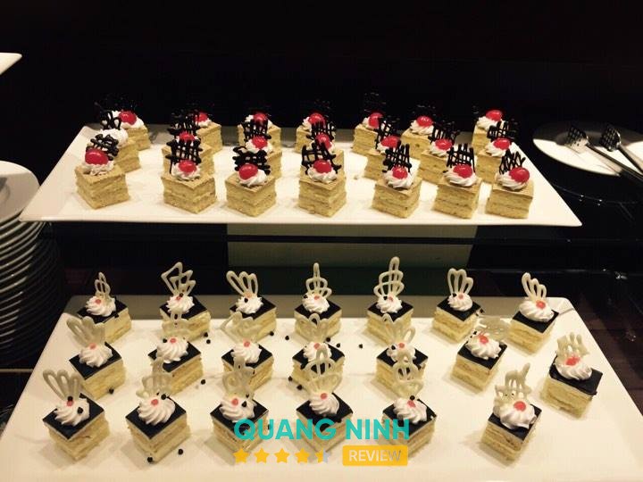Nhà Hàng Buffet Sen Á Đông – hình ảnh 2
