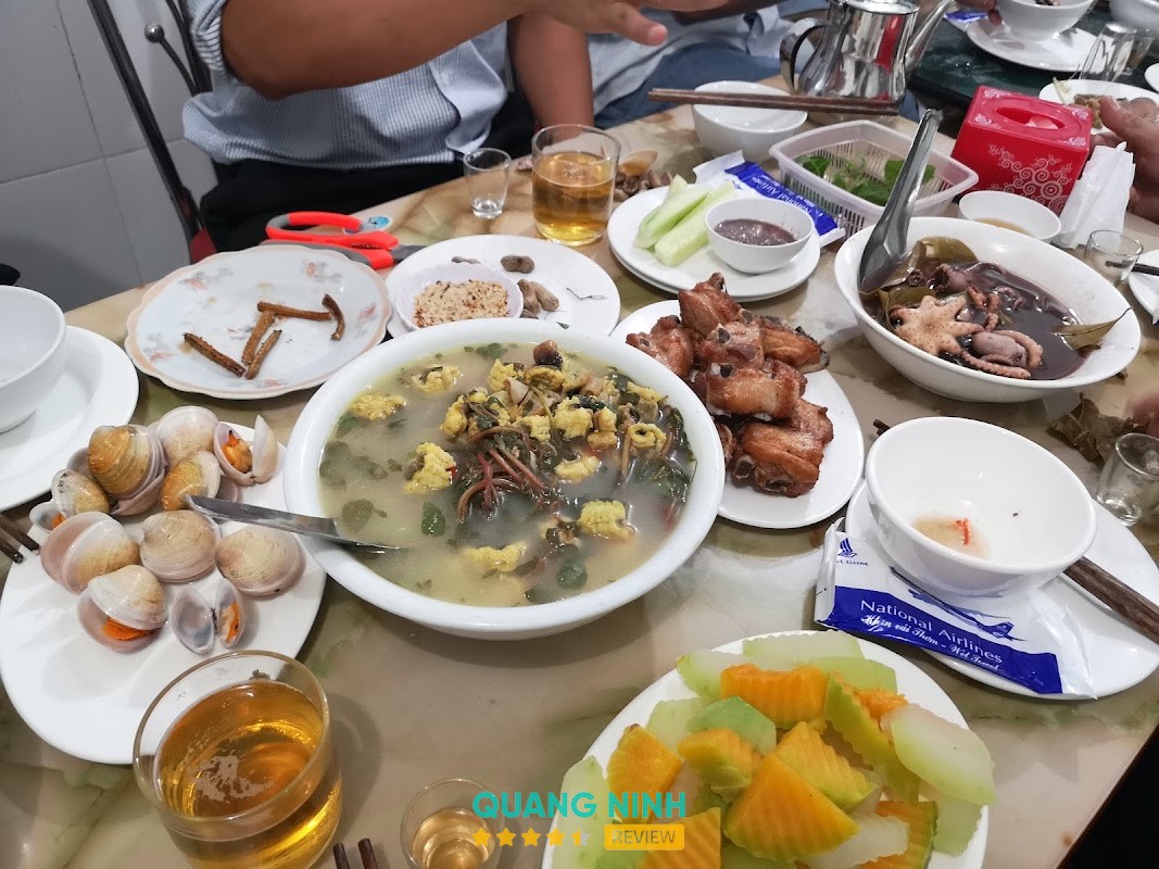 Nhà Hàng Bà Mỳ Hoành Bồ