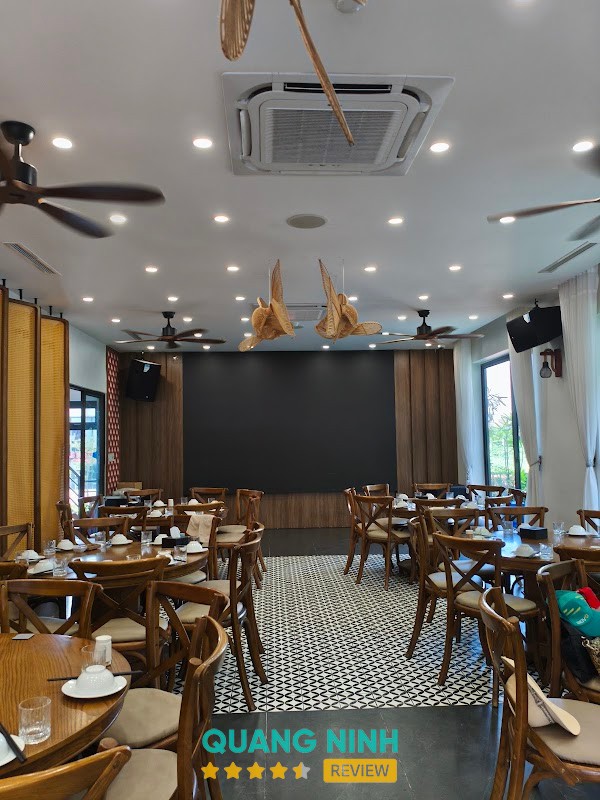 Nhà Hàng La Bàn Vân Đồn - hình ảnh 2