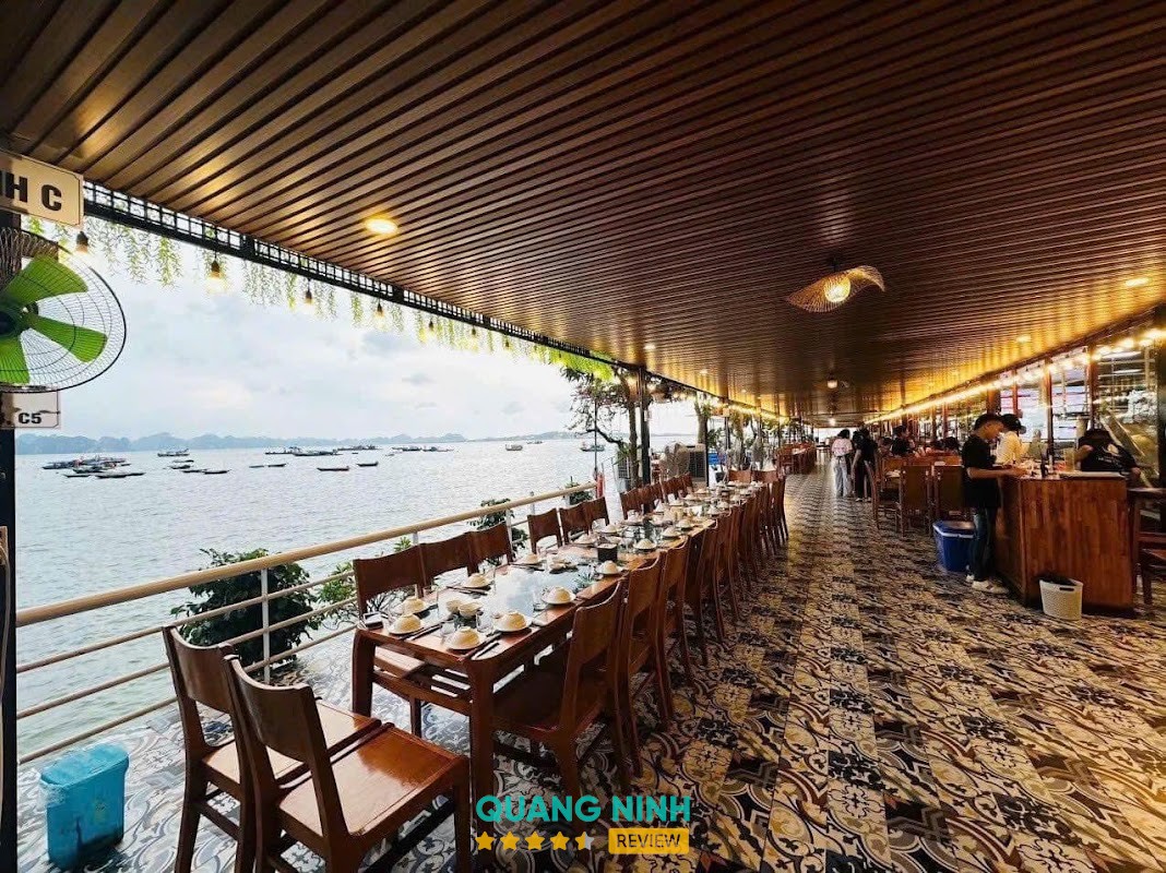 Nhà hàng Bờ Biển Hạ Long Oceanship