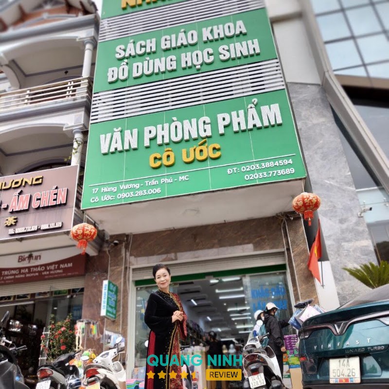Siêu Thị Sách Hoa Hồng Móng Cái