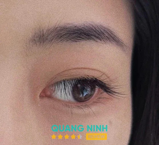 Không gian 2ce nail - mi - gội đầu