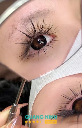 Không gian làm đẹp tại Khánh Hiền Eyelash Quảng Yên