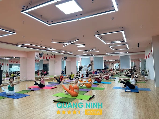 AKC Fitness Plus And Yoga Uông Bí