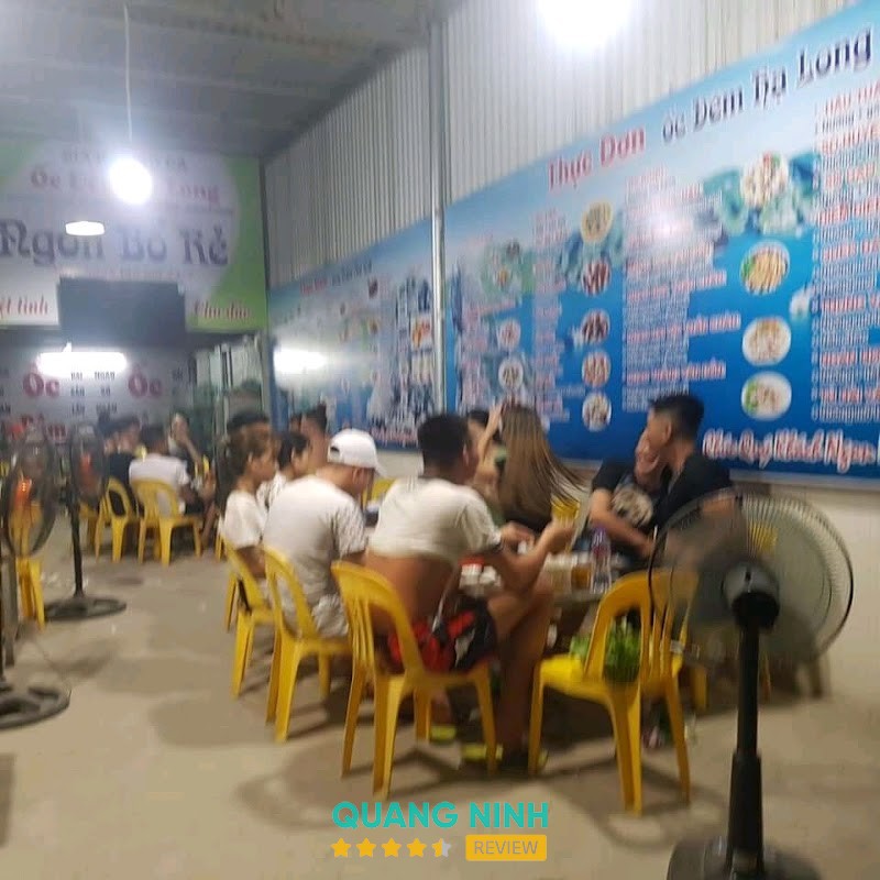 Không gian Quán Ốc Đêm Hạ Long
