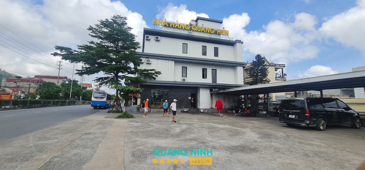 Món ăn tại Nhà hàng Quảng Hiền Cửa Ông