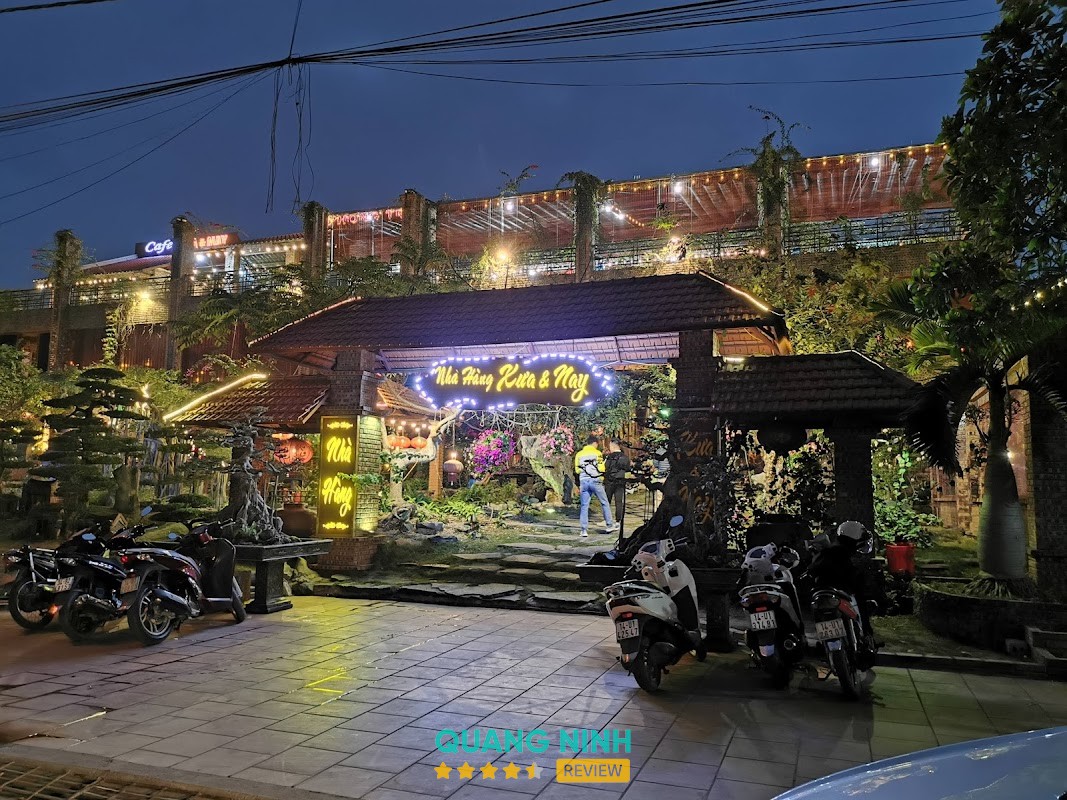 Nhà Hàng Hải Sản Hạnh Cua tại Cẩm Phả