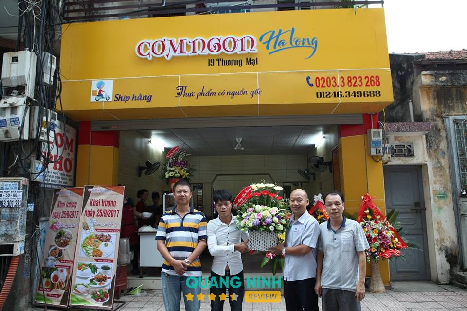 Cơm ngon Hạ Long tại Hồng Gai