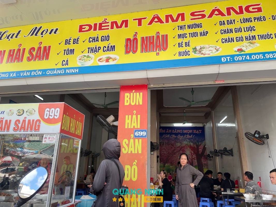 Quán Ăn Sáng Hạt Mọn Vân Đồn