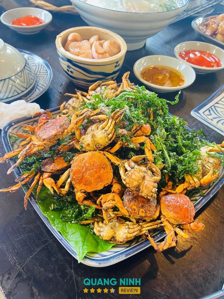 Các món cơm tại Cơm Niêu Mùa Vàng