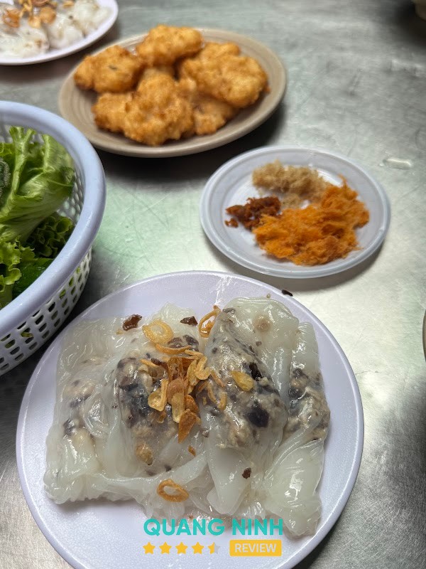 Bánh cuốn chả mực Gốc Bàng – hình ảnh 3