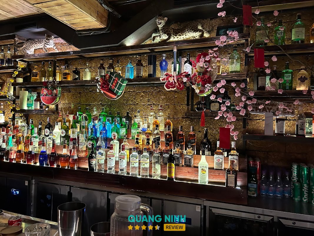 Sixteen Saloon Hạ Long – hình ảnh 2