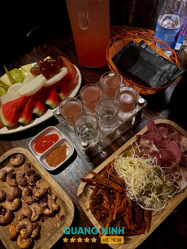 Sixteen Saloon Hạ Long Quảng Ninh hình ảnh 2