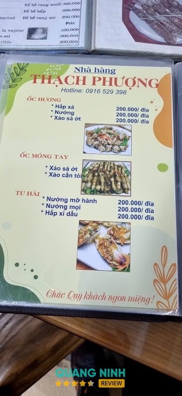 Không gian quán Thạch Phượng tại Soi Nhụ