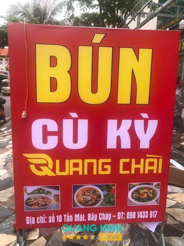 Hải sản tại Bún cù kỳ Quang Chài