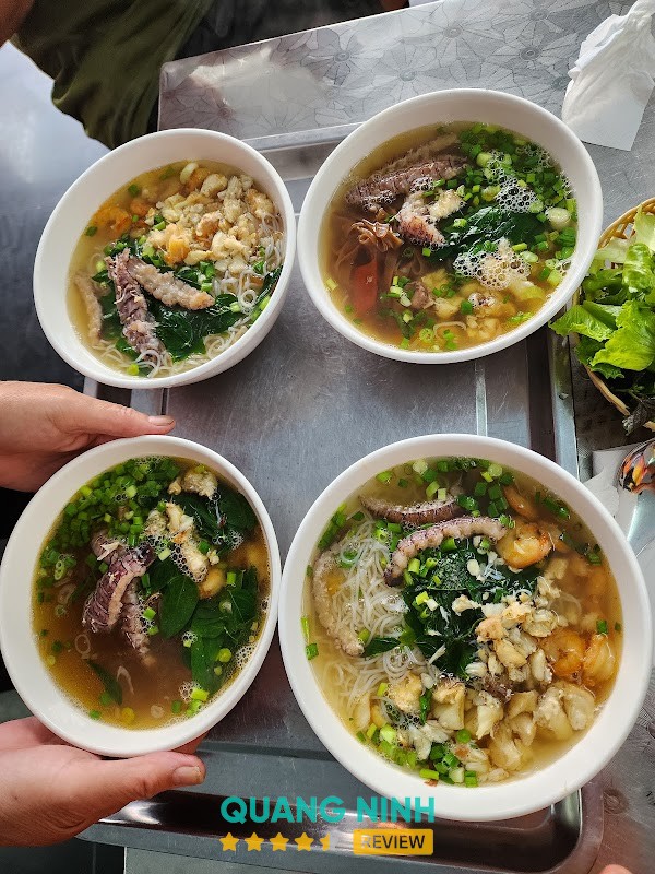 Bún Cù Kỳ Huyền Hương tại Móng Cái