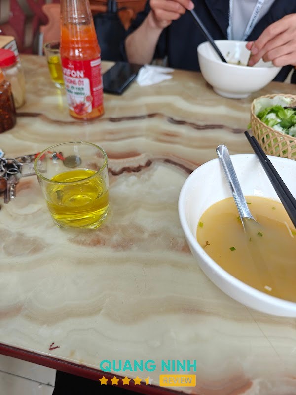 Bún hải sản Quán Huyền – hình ảnh 2
