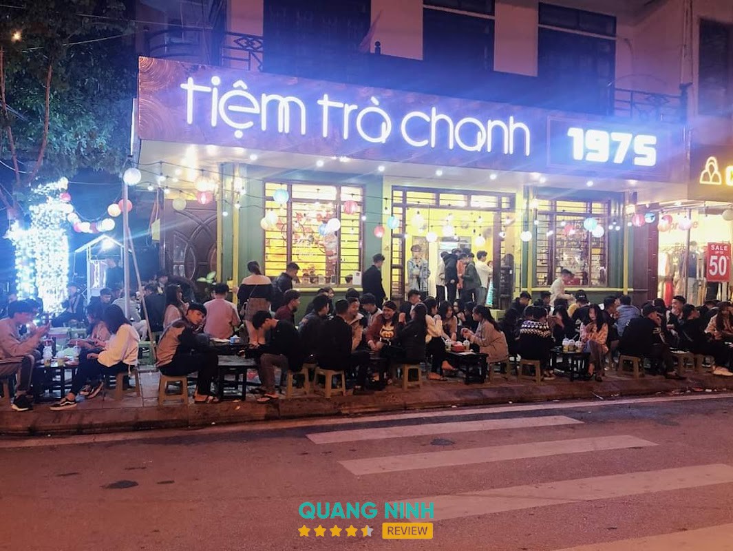 Bún hải sản cù kỳ Móng Cái