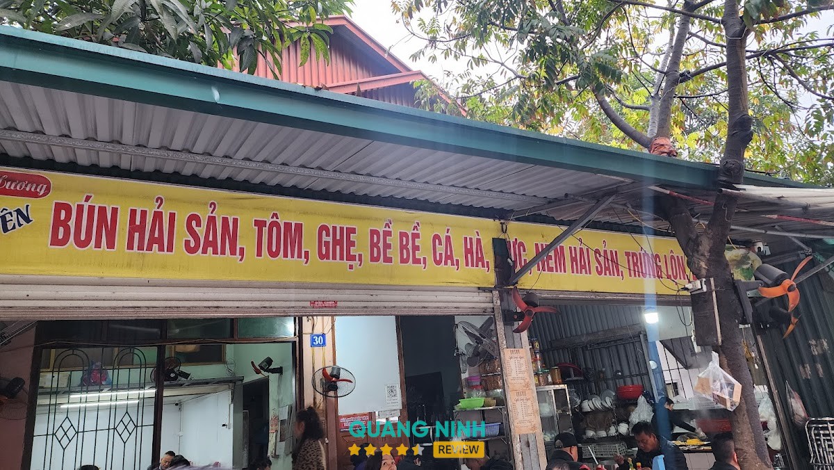 Bún hải sản Chăm Hương 30 Tuyển Than – hình ảnh 1