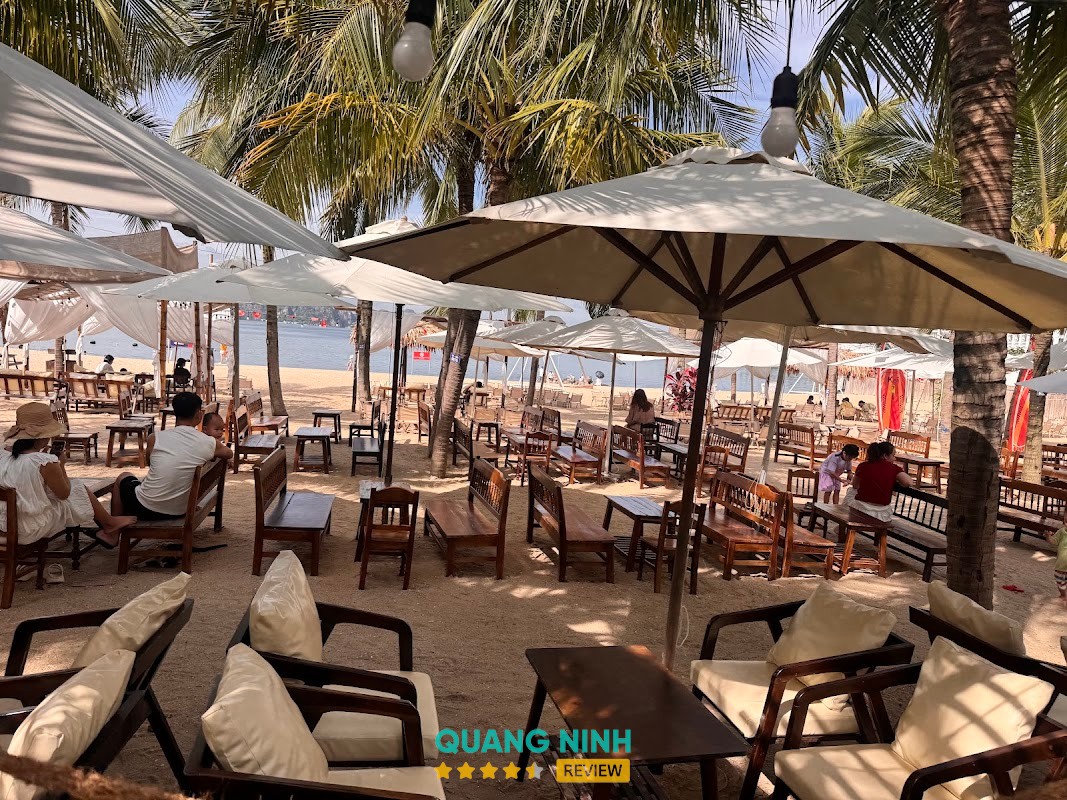 Sunset Bay Coffee - quán cà phê view biển